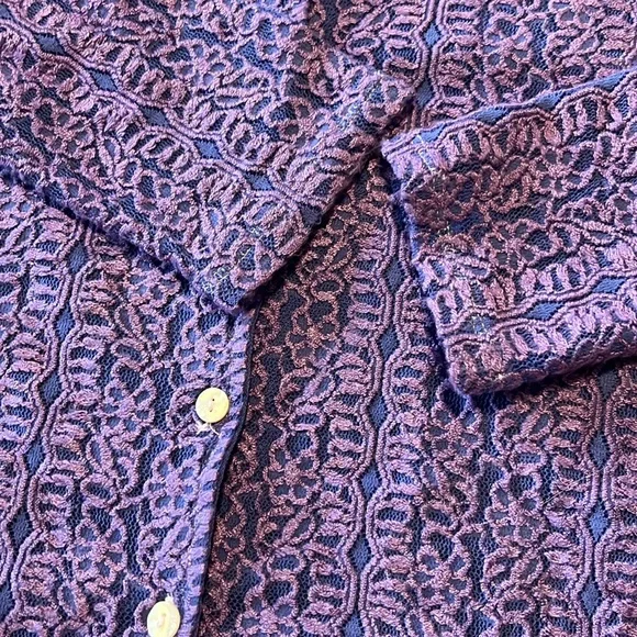 J Jill top size small , lace overlay. - Picture 4 of 6